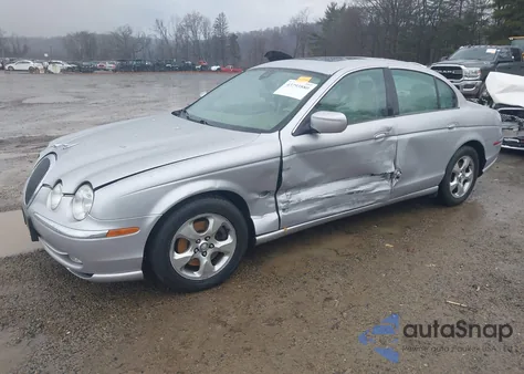 2002 Jaguar S-Type 3.0L V6 z USA, uszkodzony, nr VIN SAJDA01N72FM35298